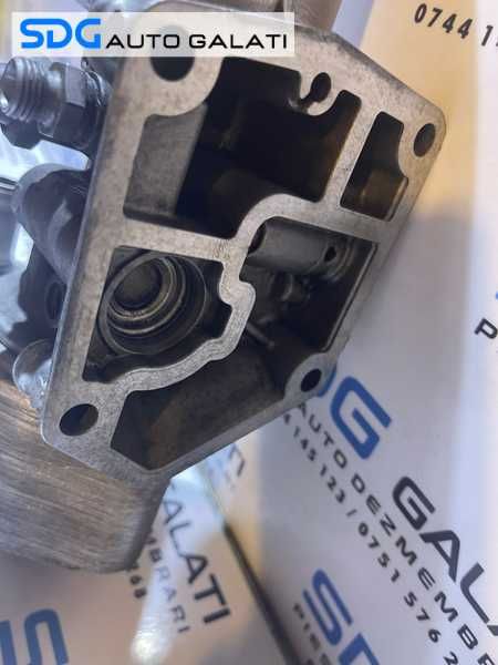 Suport Corp Carcasa Filtru Radiator Termoflot Ulei Audi A3 8P 2.0 TDI CBAB 2008 - 2013 Cod 045115389K [D0761]