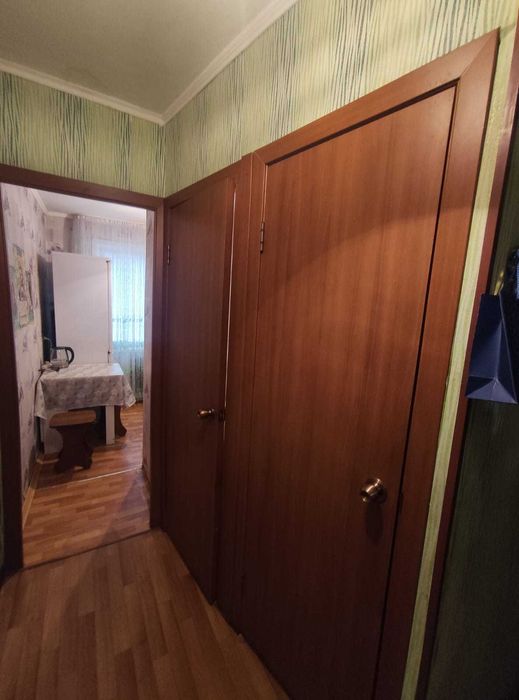 Продам 2-х комн. ул. Камзина, 25