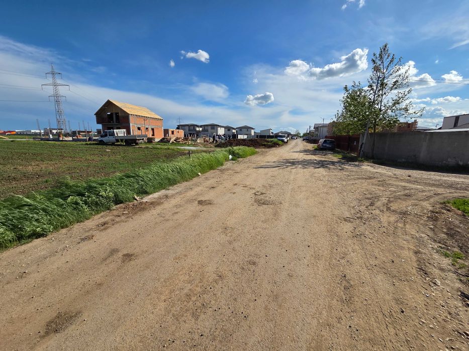 Teren intravilan 550 mp comuna Berceni gaz,curent,asfalt