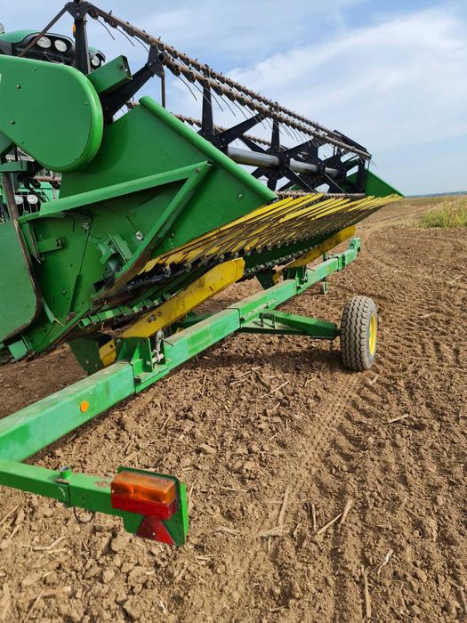 Combina John Deere 1570 an 2011