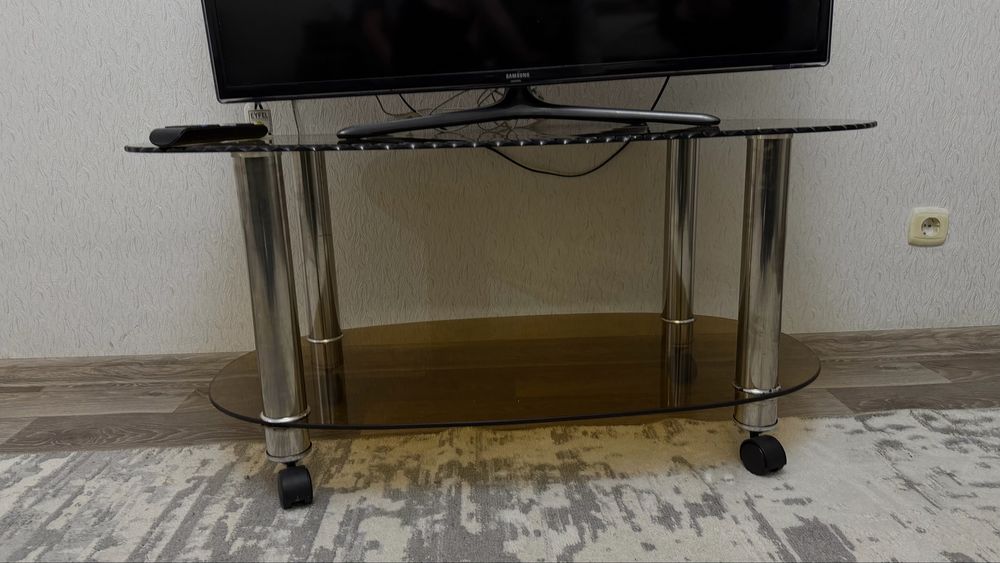 Подставка под телевизор