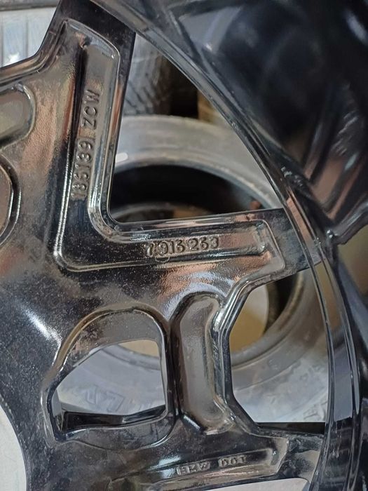 Jante Bmw noi X3 X4 G01 G02 anvelope vara Noi Continantal  245 50 19