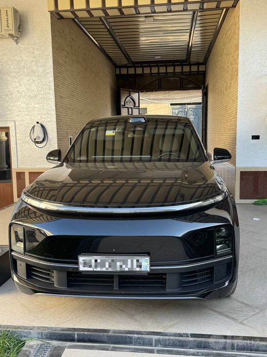 Lixiang L9 Max komplektatsiya  2023