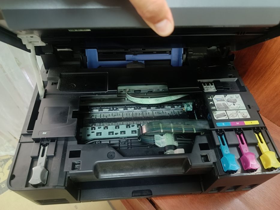 Продам принтер Canon PIXMA с СНПЧ