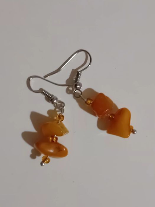 Обици от морски щипки и стъклени синци