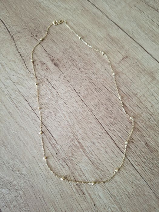 Колие жълто злато с фасетирани диамантирани топчета златен синджир