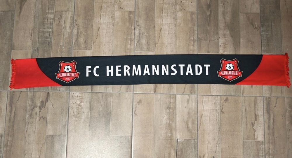 Hermannstadt – Eșarfă de fotbal neagră și roșie