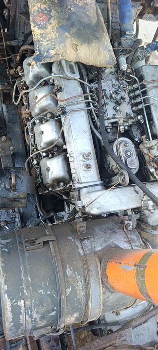 Kamaz sotiladi yili 1985 balonlari orqa 70 80%  qogan maʼlumot telda