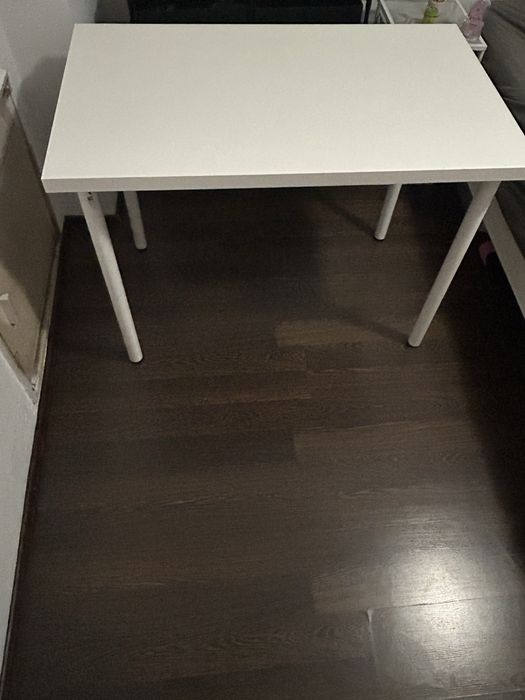 Masă albă multifuncțională – aproape nouă