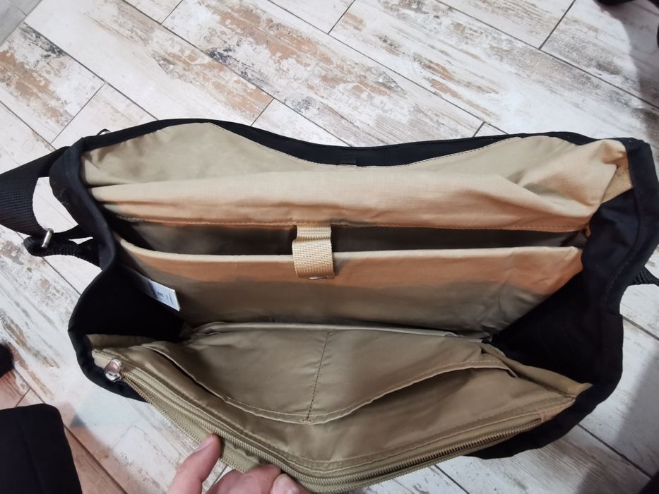 Geanta de umar laptop fjallraven