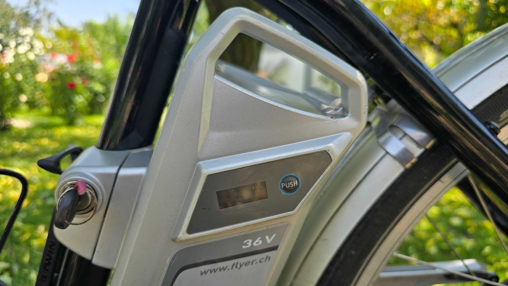 Bicicleta electrica Flyer Urban Deluxe ideala delivery