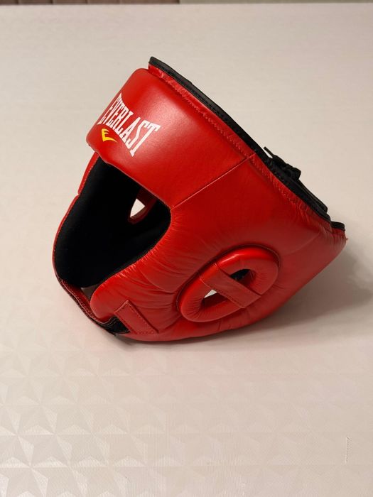 Боксерский Шлем и Перчатка