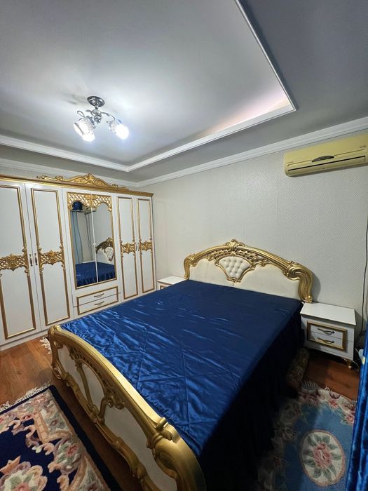 Булвард • Люксовая квартира посуточно • Вид на парк LUX Kvartira