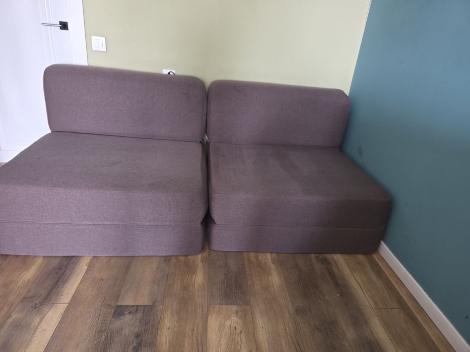 Бескаркасный диван, кресла