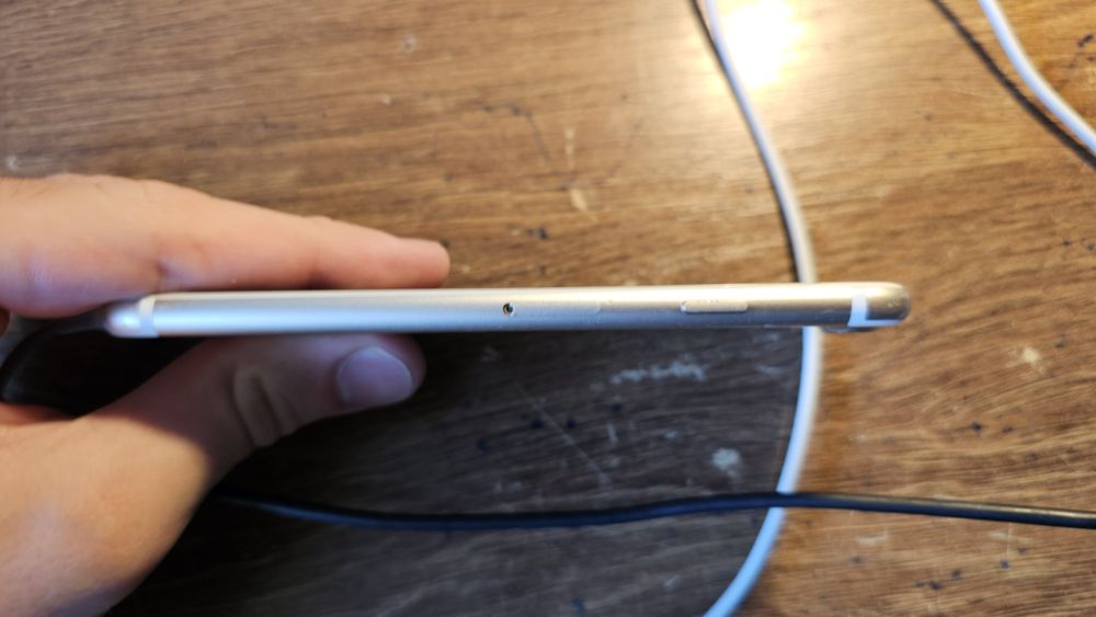 iPhone 7 silver 32Gb