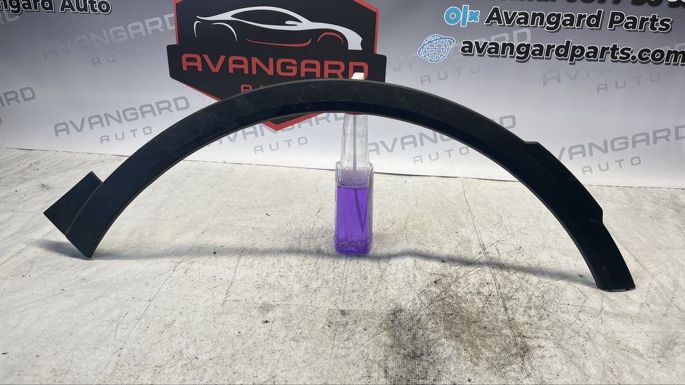 Skoda Elroq вежда предна дясна