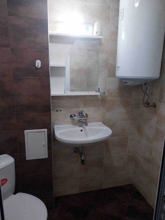 Дава се под наем Двустаен апартамент в Бургас, Изгрев - 45 кв.м за 357 € - Снимка #4