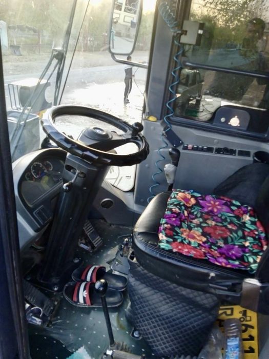 XCMG погрузчик 1.8куб рычаг