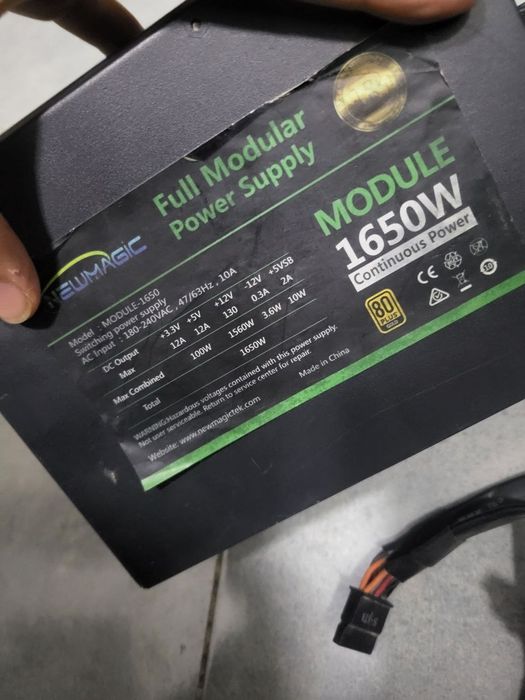 Blokpitaniya 1650w 80+ gold