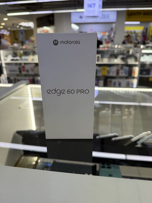 Moto edge 60 pro 12/512 новый