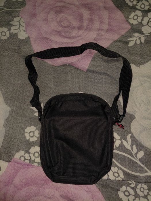 Чанта Chicago Bulls NBA crossbody shoulder bag.