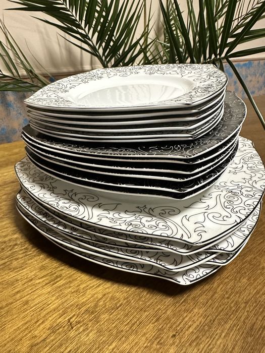 Set farfurii 6 persoane