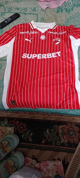 Vând Tricou nou original câștigat la Superbet cu echipa Dinamo