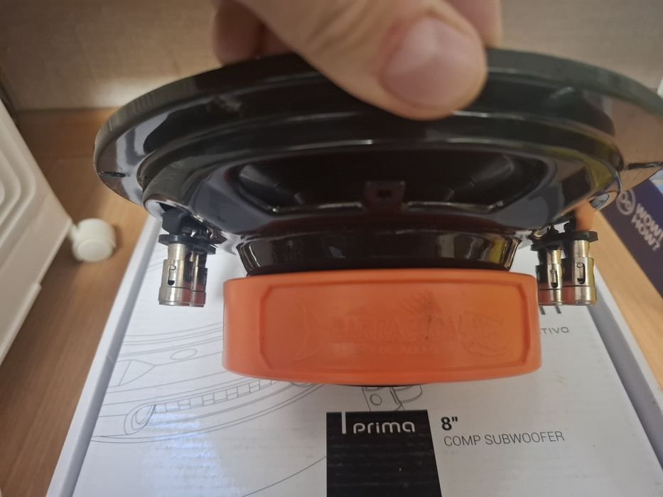 Сабвуфер dl audio barracuda 8 flat