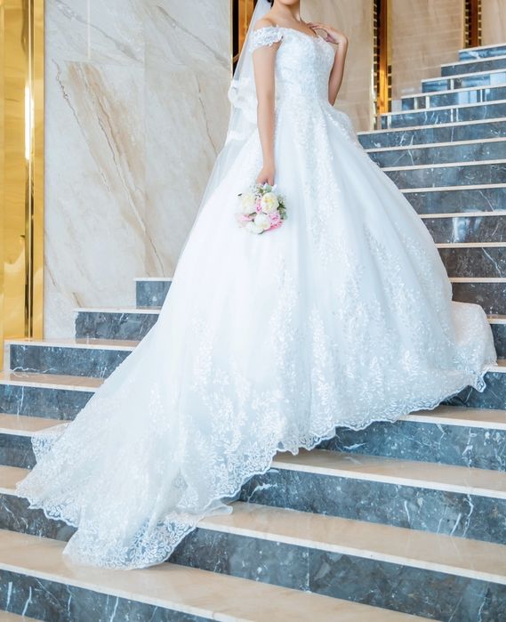 Продам свадебное платье