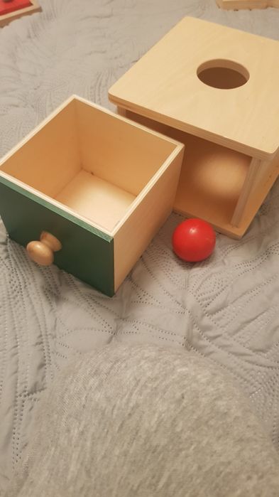 Монтесори дървени играчки