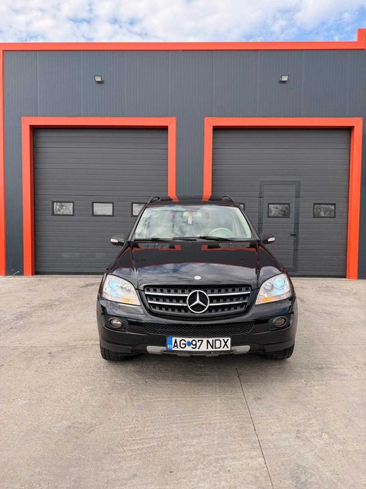 Mercedes Benz ML 350 CDI 3.0 V6 4MATIC |4x4|Cârlig 3.5T|Trapă|Jante 19