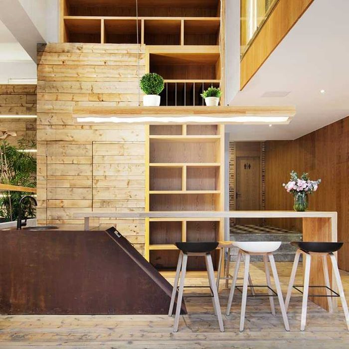 Лед LED Висящ полилей Дървена рустик винтидж димируема дистанционно