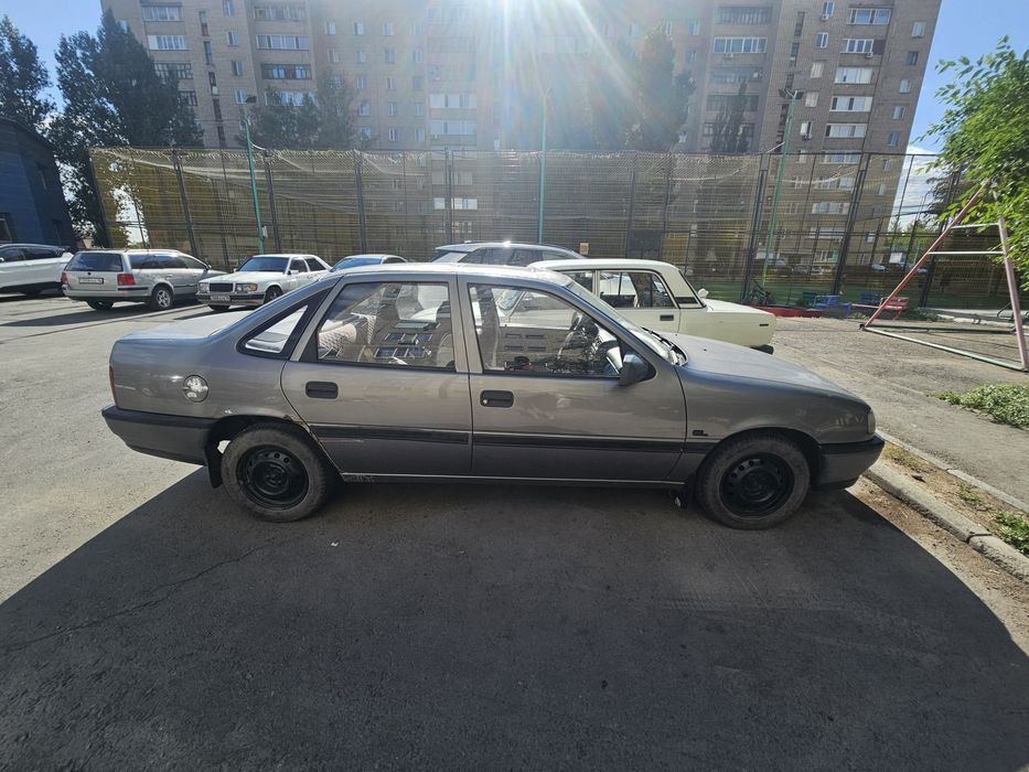Опель вектра а 1.6