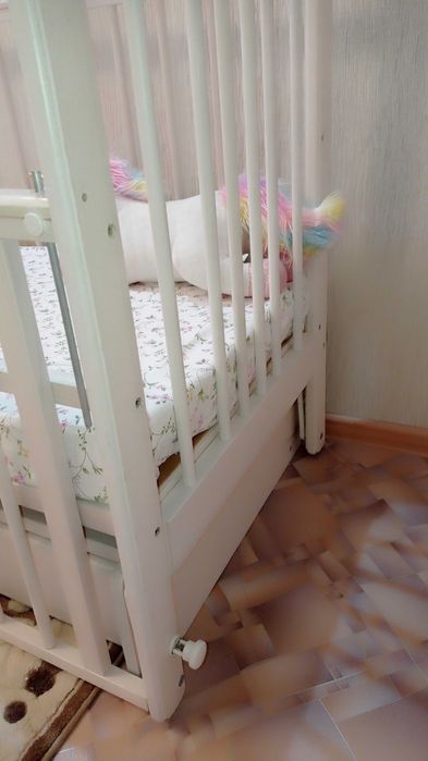Продам кроватку детскую