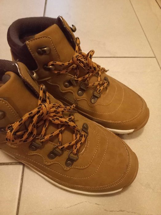 Топли зимни боти  40 номер НАМАЛЕНИ