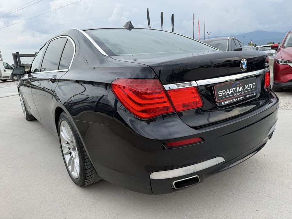 BMW 750 i* 2013г* LONG* 188.000KM* Топ Състояние* FULL MAX