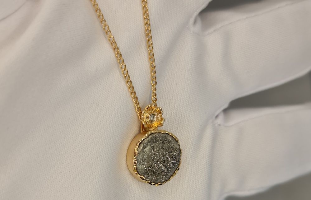 Pandant cu lănțișor aur roz 14k unicat diamant și druzy