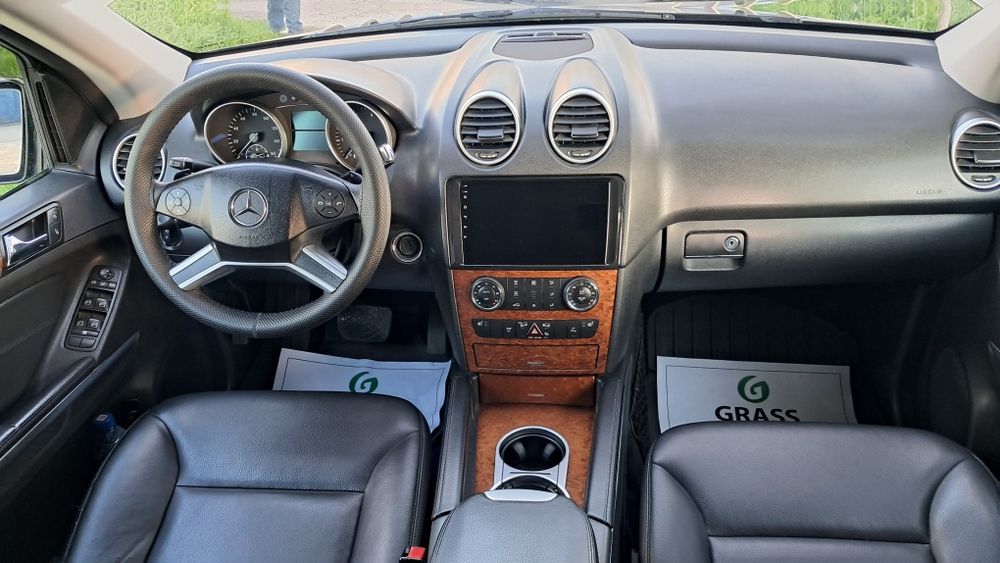 Mercedes Benz ML 350