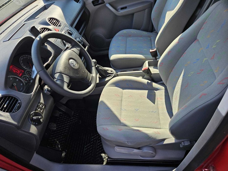 VW Caddy an 2010 1.9TDI 4x4 tractiune integrală 4motion încâlzire scaune Unic Proprietar recent adus din Germania