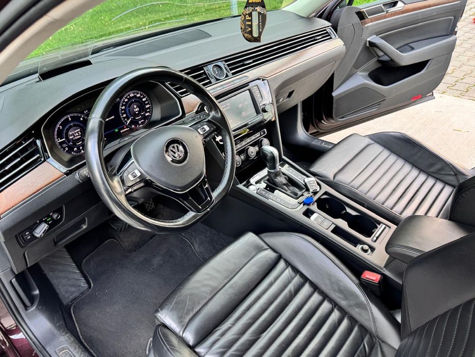 Volkswagen Passat B8 2017 exstra Full
