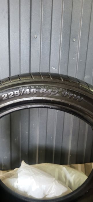 Продам комплект летней резины