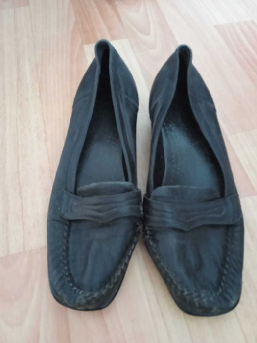 Босоножки 39 разм  и туфли 40 разм