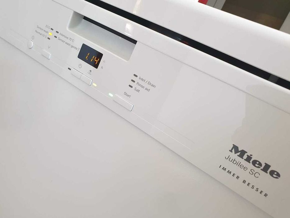 UK - Miele Съдомиялна - 14 Комплекта - Свободностояща - 60см
