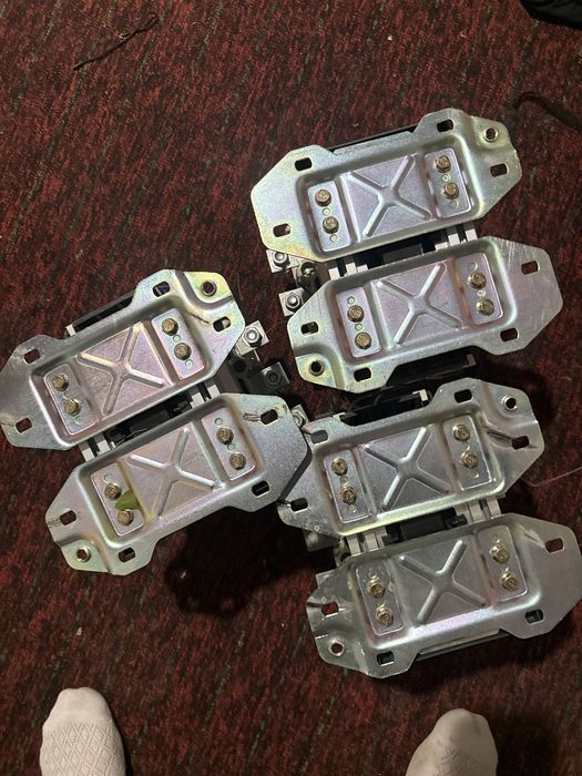 Puskatel kontaktr 400 amper
