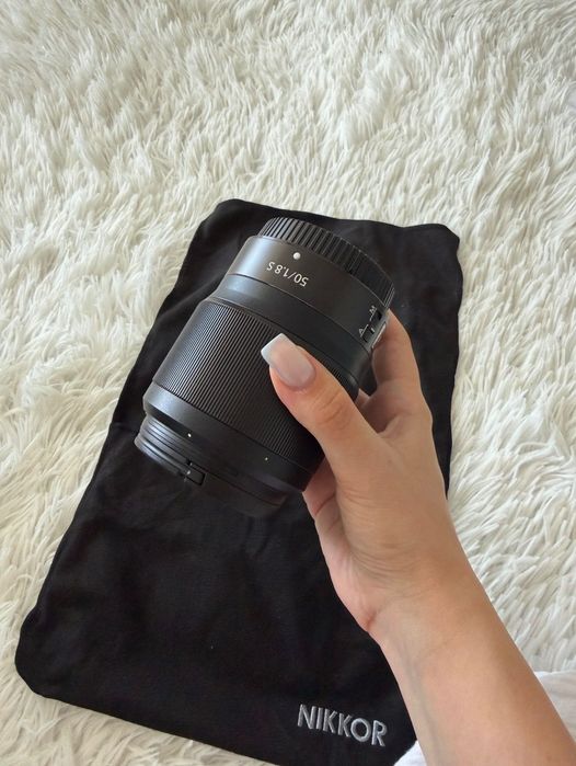 Nikon Z5 тяло + 2 обектива + светкавица + чанта