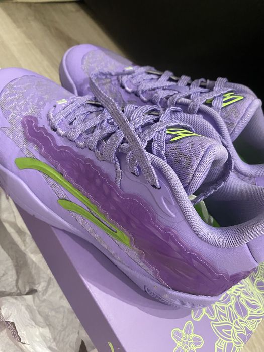 Adidasi de Baschet marimea 37.5