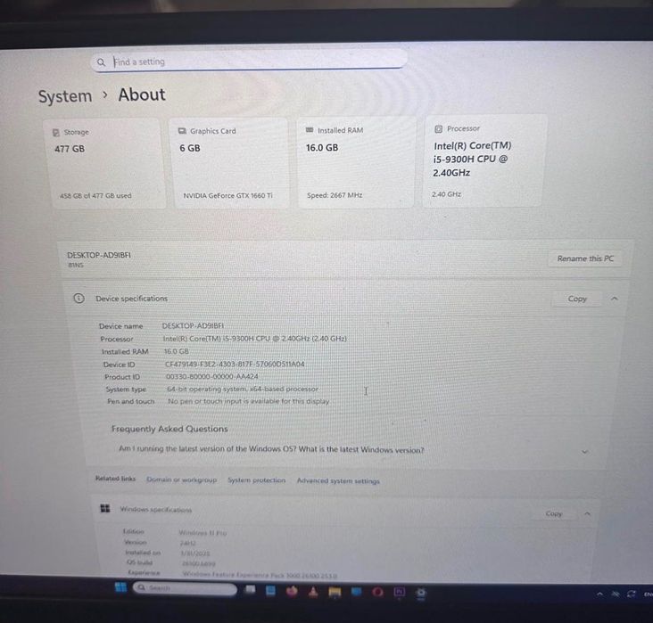 Laptop de vânzare