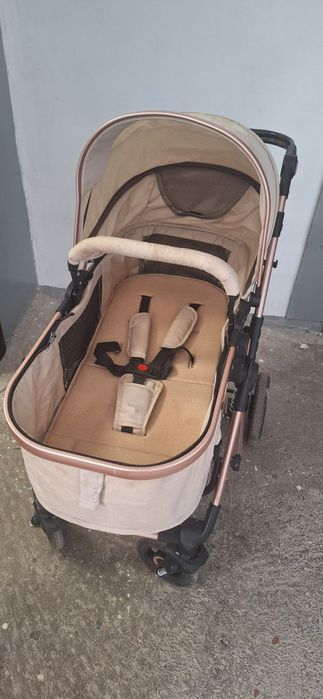 Продаю коляску состояние норм