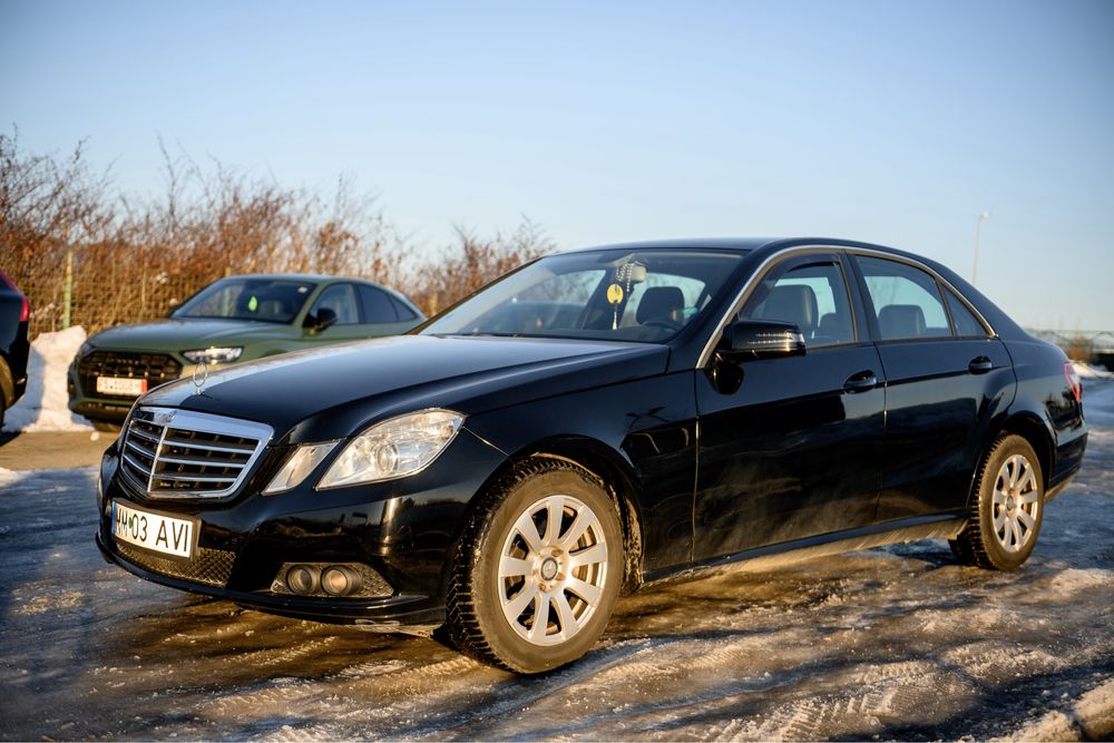 Mercedes Benz E200
