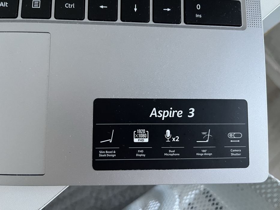 Продам ноутбук acer!